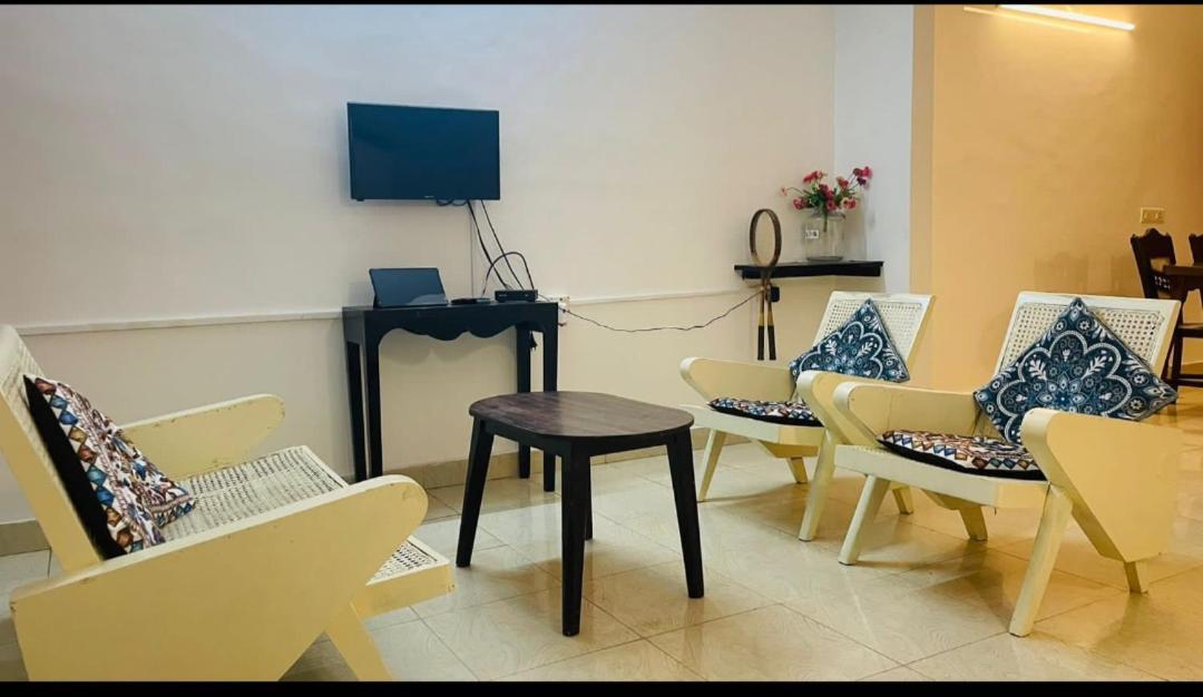Goa Suites Holiday Home كالانغيُت المظهر الخارجي الصورة